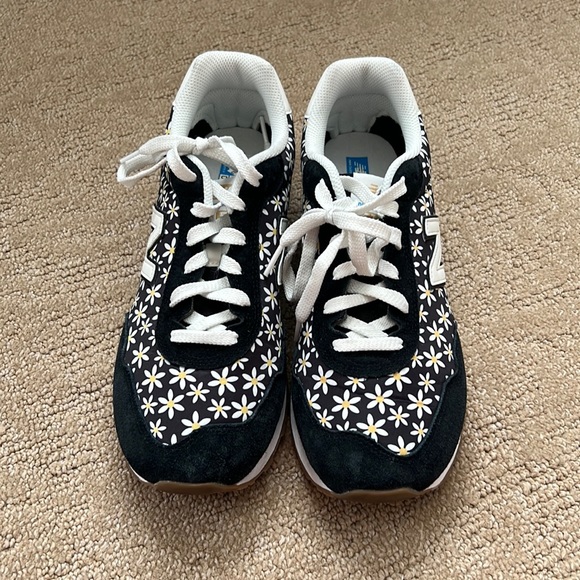 New Balance Shoes New Balance 55 Black With Daisies 11 Poshmark